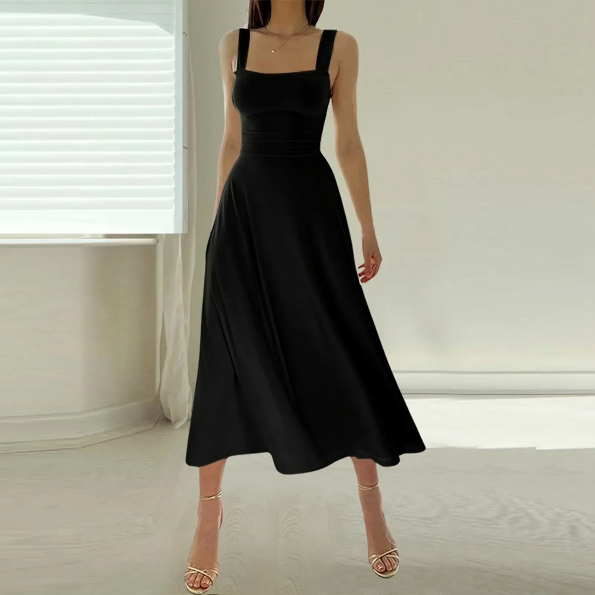 Matilde - Abito Elegante con Scollatura Quadrata