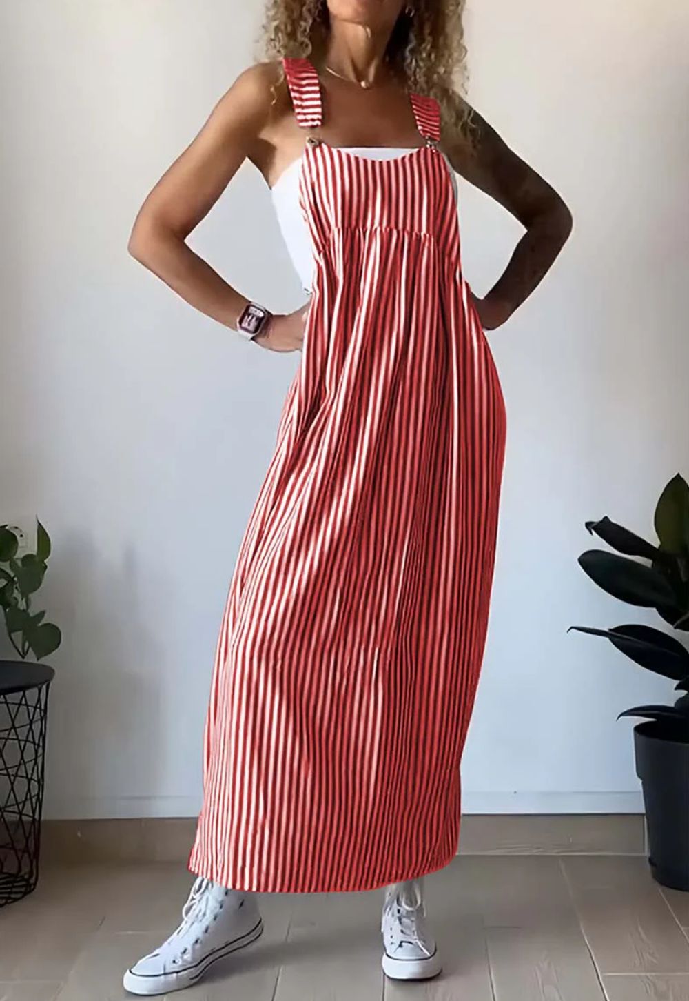 Tuta elegante a righe