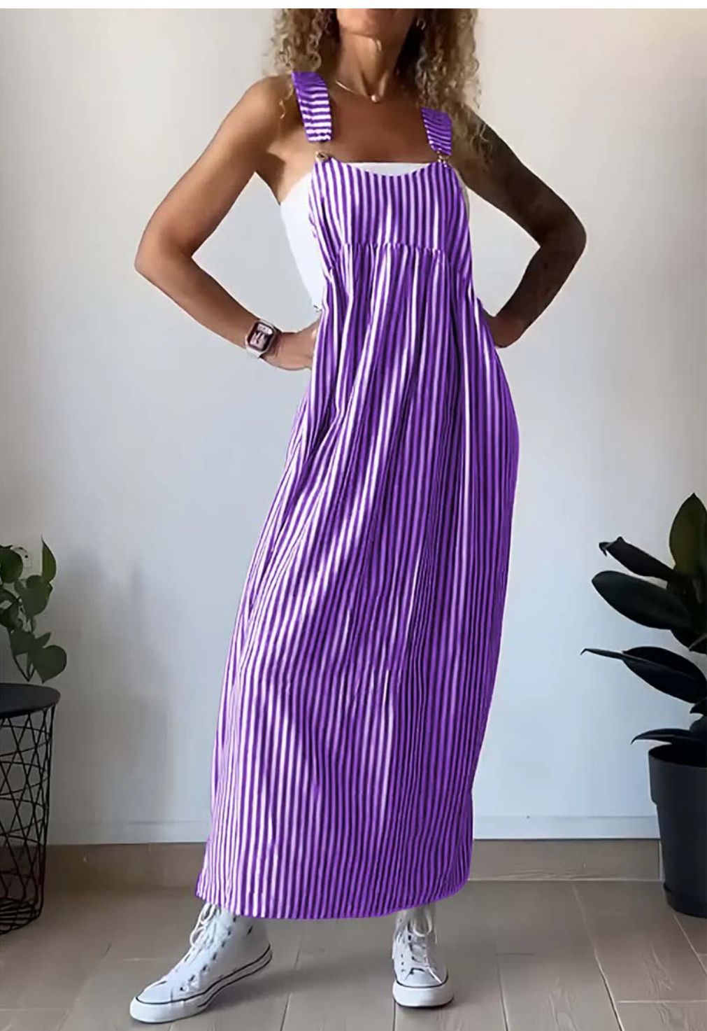 Tuta elegante a righe