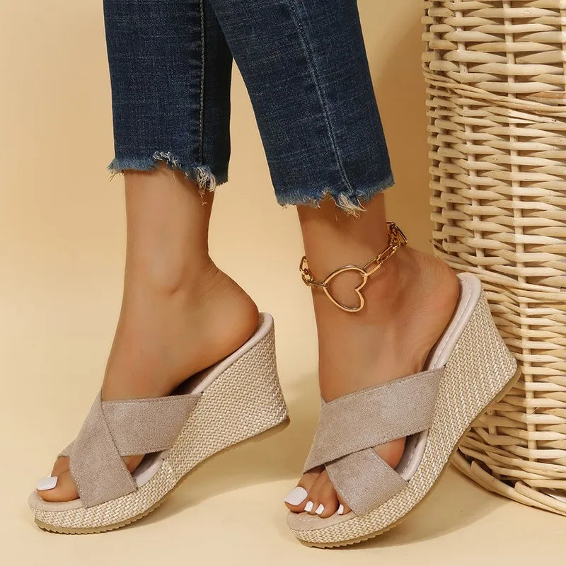 Jewel - Chic Sandals