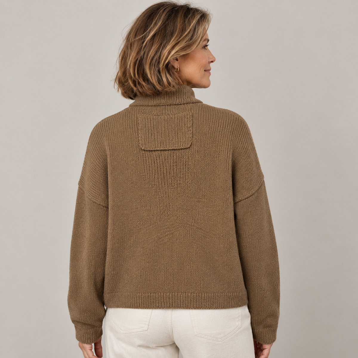 Cardigan con Collo Alto e Bottoni Augusta™
