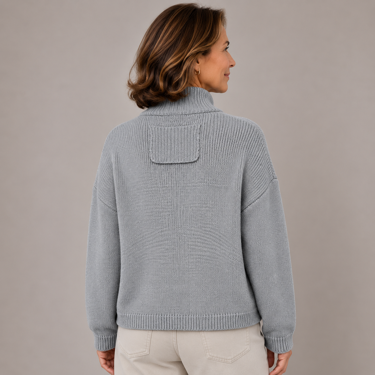Cardigan con Collo Alto e Bottoni Augusta™