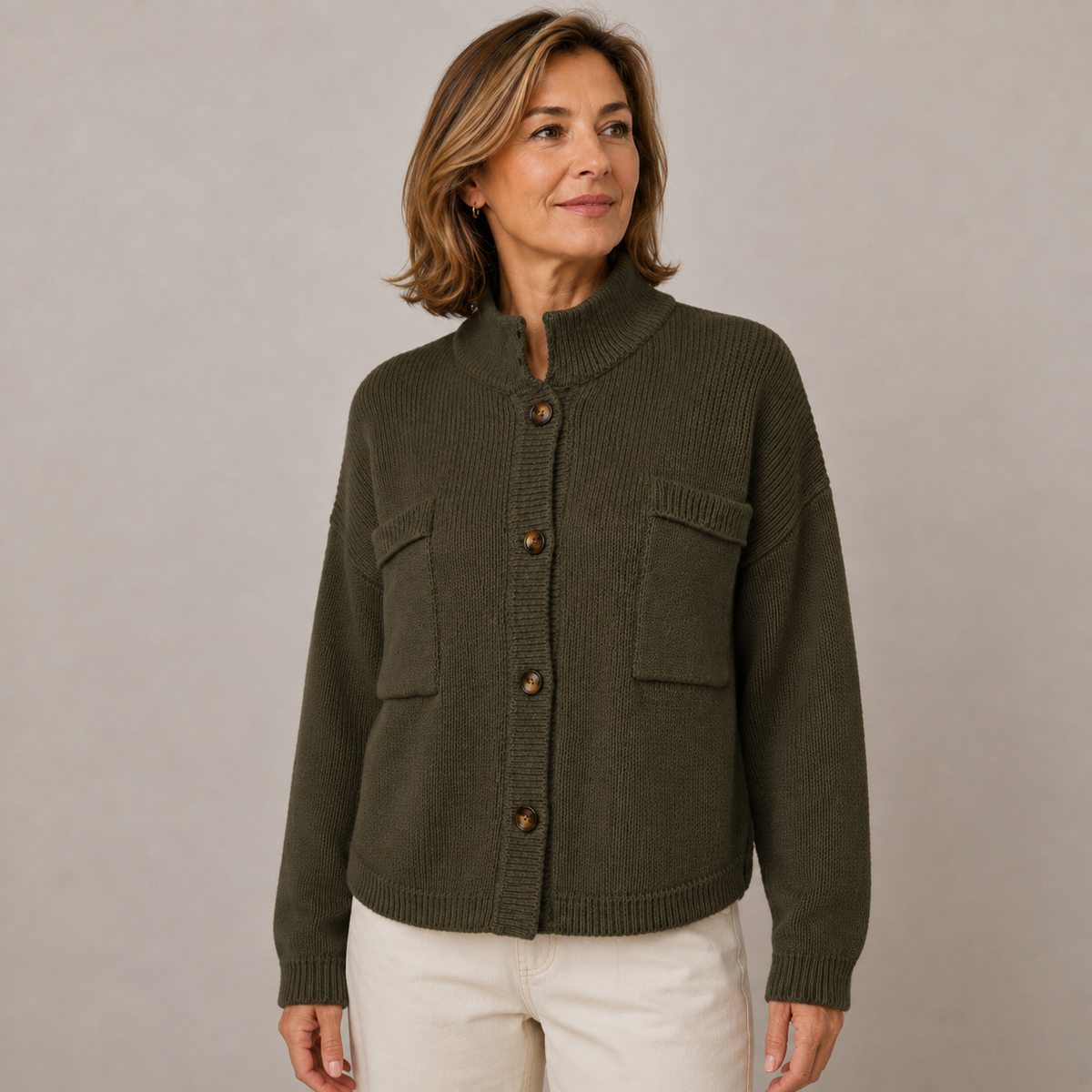 Cardigan con Collo Alto e Bottoni Augusta™