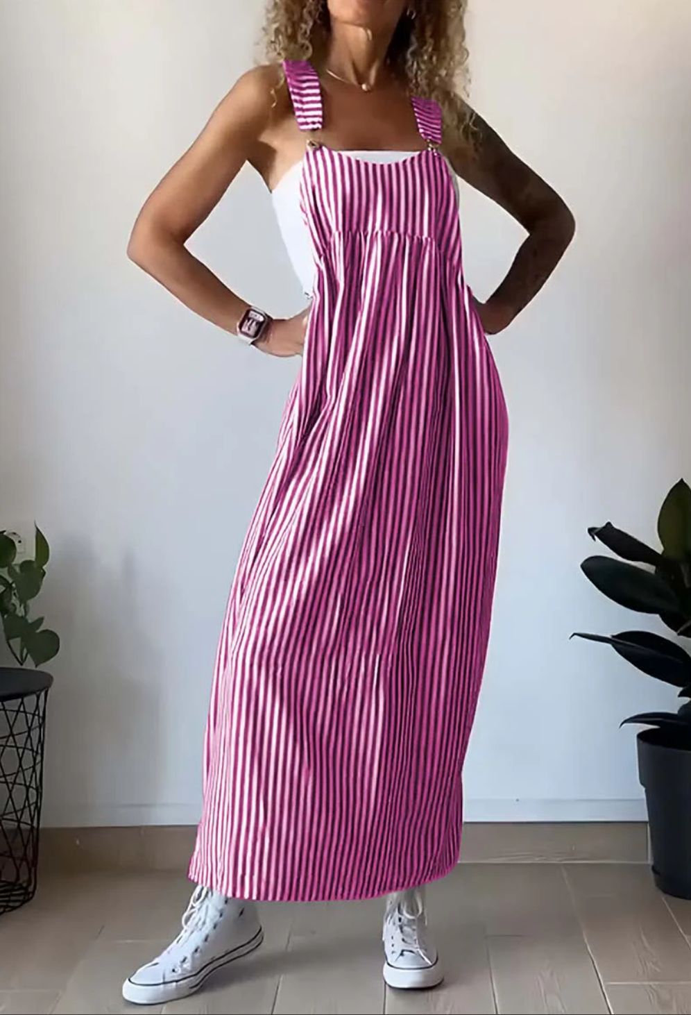 Tuta elegante a righe